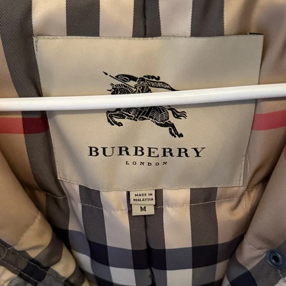 Burberry Tan Quilted Vest with Check Lining - Picture 2 of 7